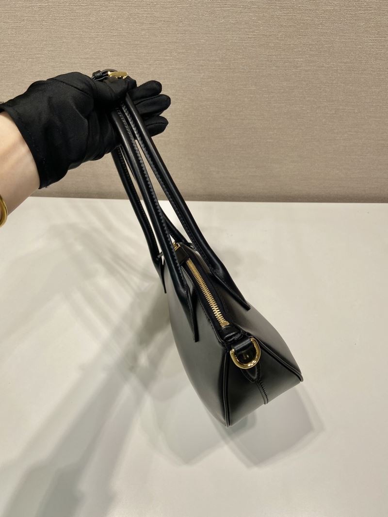 Pra*a top handle bags